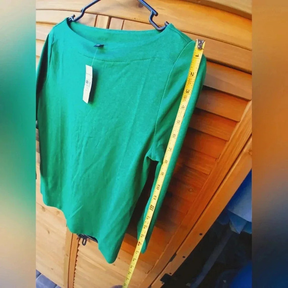 Ann Taylor Three Quarter Sleeve Top in Emerald Green - Picture 5 of 7